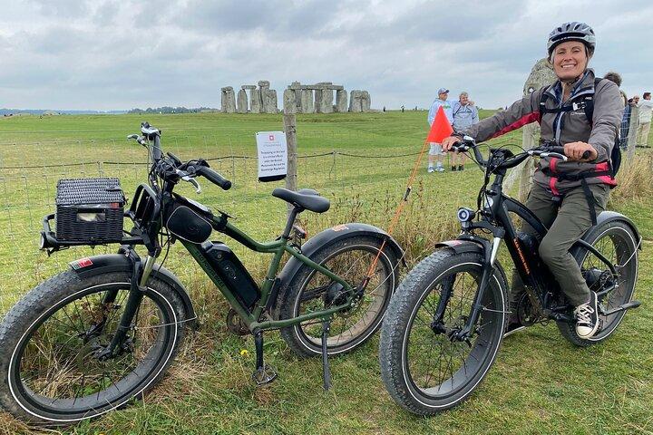 Stonehenge E-Bike Tour ( inc. Admission)