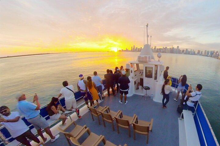 Miami Skyline 90-Minute Sunset Cruise