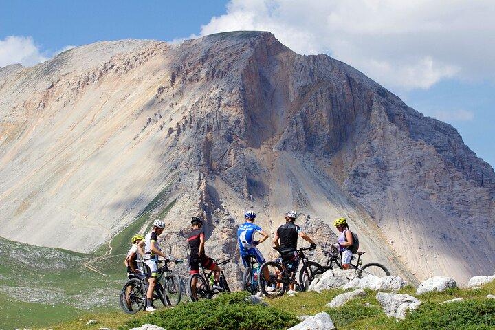 Cortina Dolomites: one day private E-bike tour