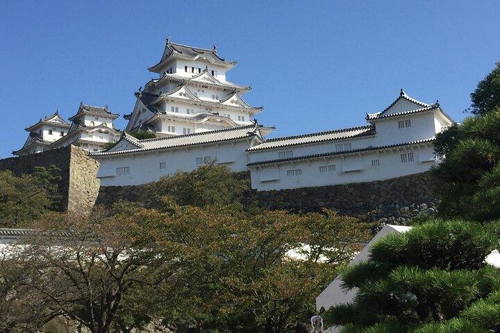 Full-Day Private Guided Tour to Himeji and Kobe Cities
