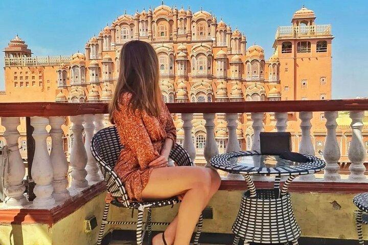 Private Full-Day Sightseeing Tour of Jaipur By Car with Guide