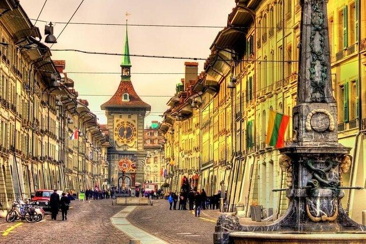 Self-Guided Tour of Bern's Fountains, Clocktowers, and Legends