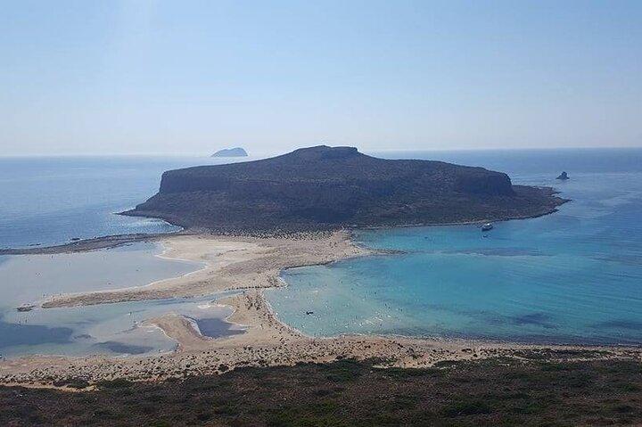Balos Lagoon private Jeep tour & lunch with panoramic view