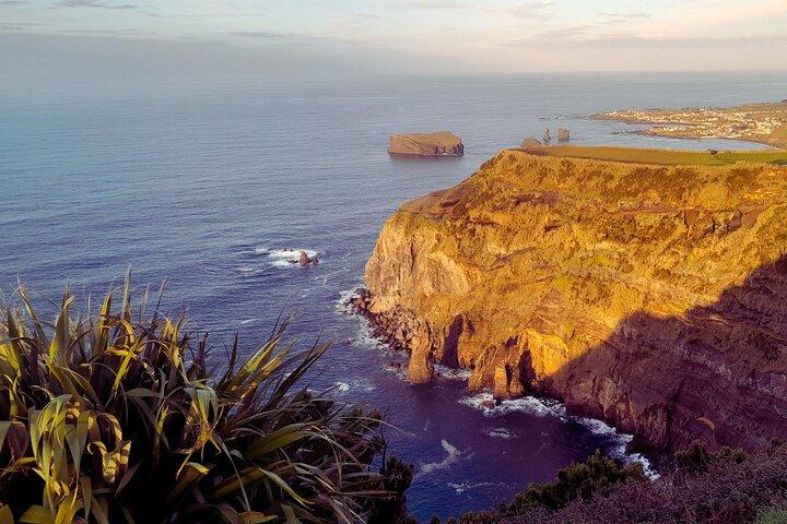 From Ponta Delgada: 2-Day Guided Tour on the island of São Miguel