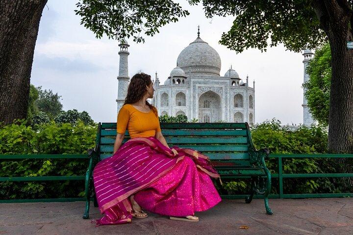 Private Taj Mahal Tour From Delhi By SuperFast Train