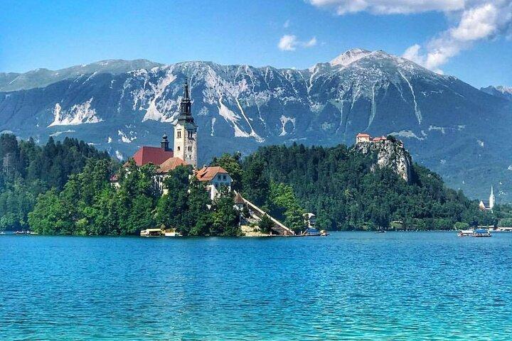 Lake Bled & Lake Bohinj & Vintgar Gorge Tour from Ljubljana