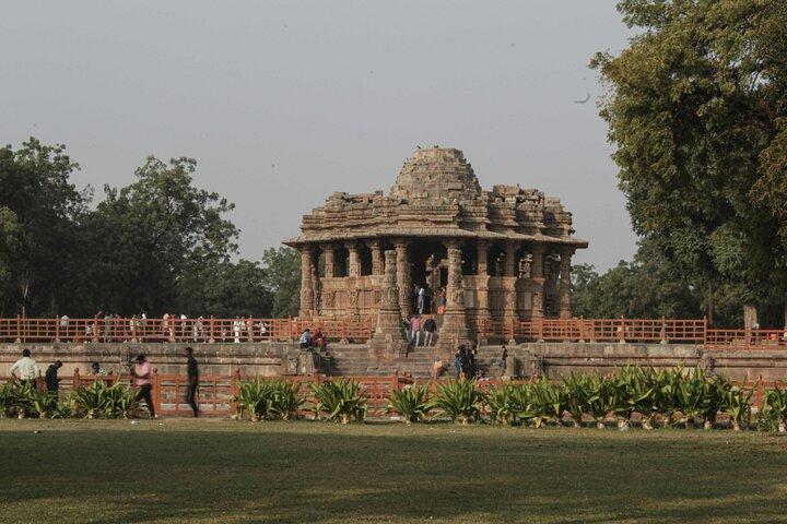 Private Tour Patan & Modhera Day Trip from Ahmedabad