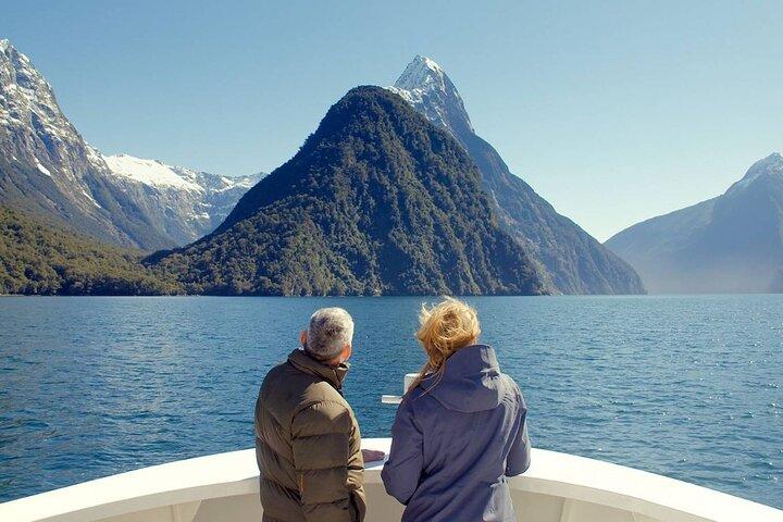 Milford Sound Day Tour with Lunch from Queenstown