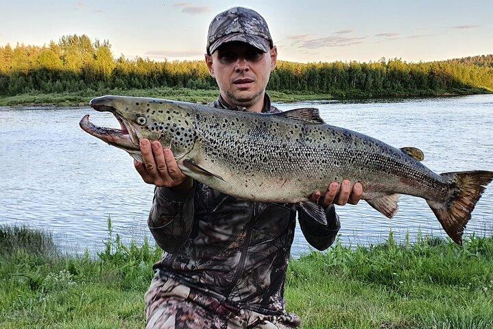 Fishing Adventure in Lapland 
