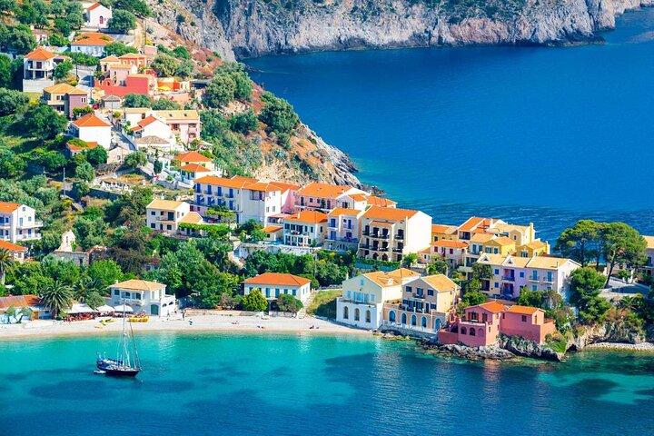 Kefalonia: 8 Hour Journey to the Island's Best Attractions