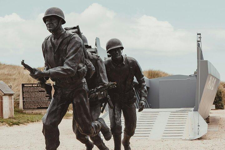 Private American full Dday tour in Normandy