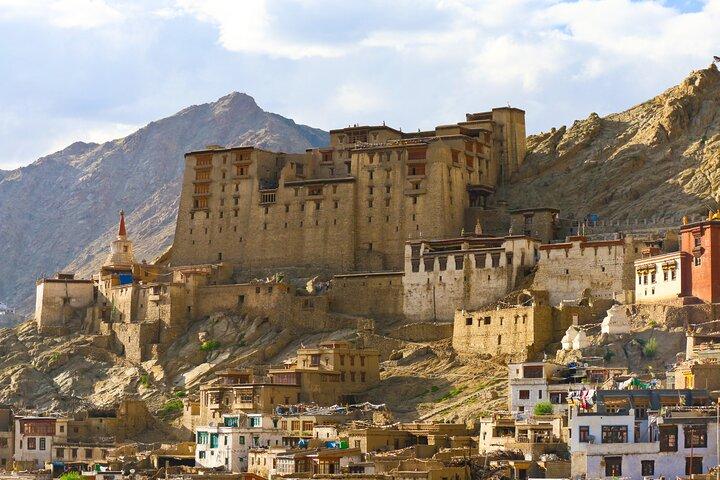 Private 6 Days Tour Visit to Ladakh with Meals Included
