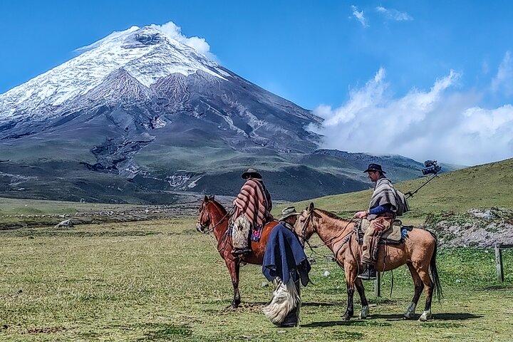 COTOPAXI Full Day Tour - horseback ride & hike-NO TOURISTY way in