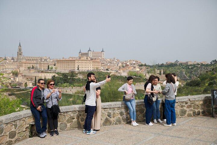 Full Toledo with 7 Monuments and Optional Cathedral from Madrid