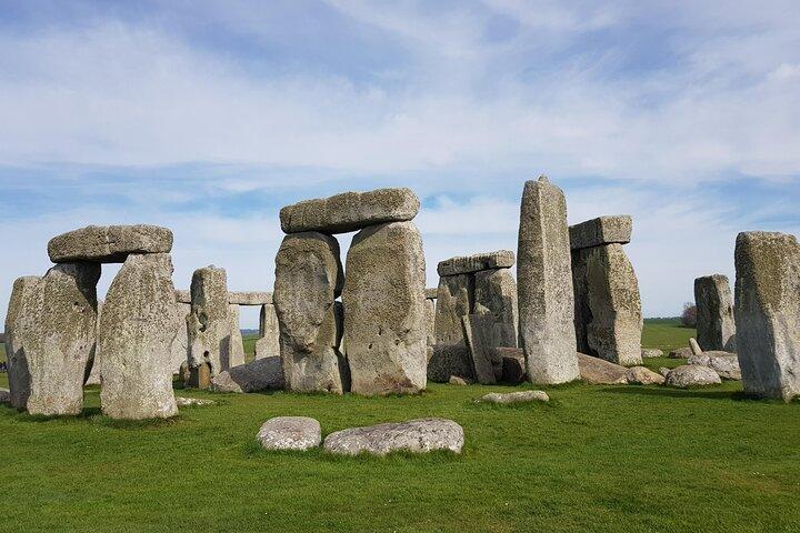 Visit Stonehenge and Salisbury from Southampton