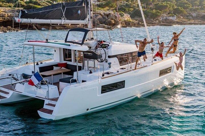 Luxury catamaran from Porto Rafael-Palau to the Maddalena Archipelago