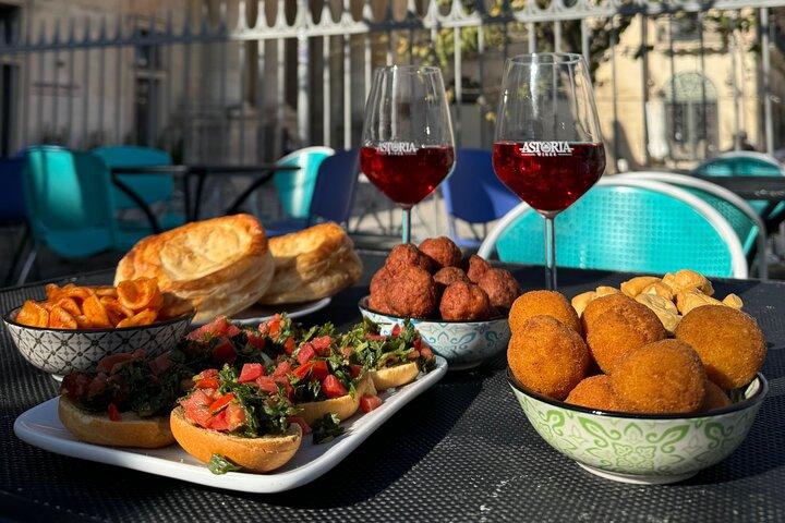 Street Food Lecce: Guided walking tour with typical food and wines.