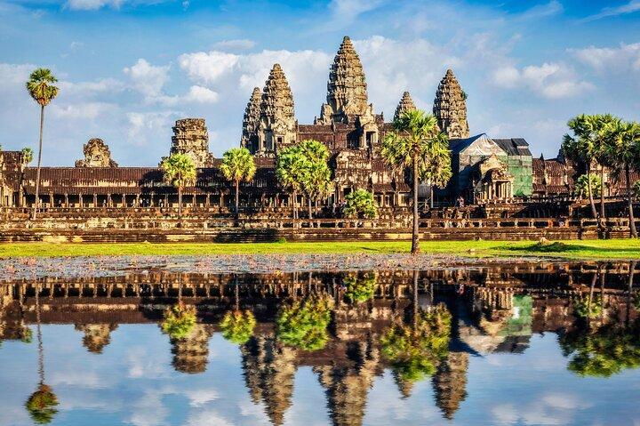 Phnom Penh and Siem Reap Private 3 Days Tour from Ho Chi Minh