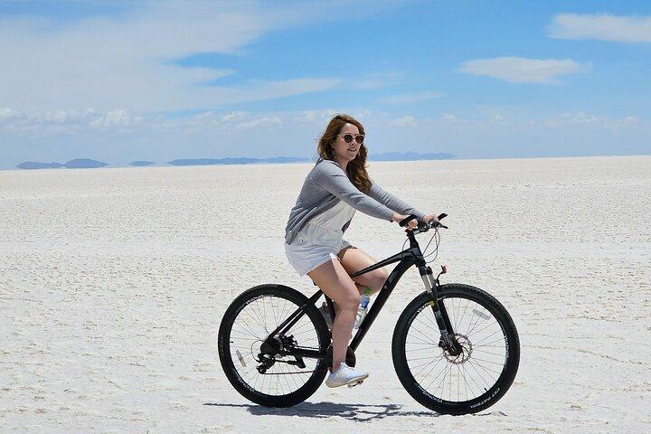 Private experience Biking in the Uyuni Salt Flats