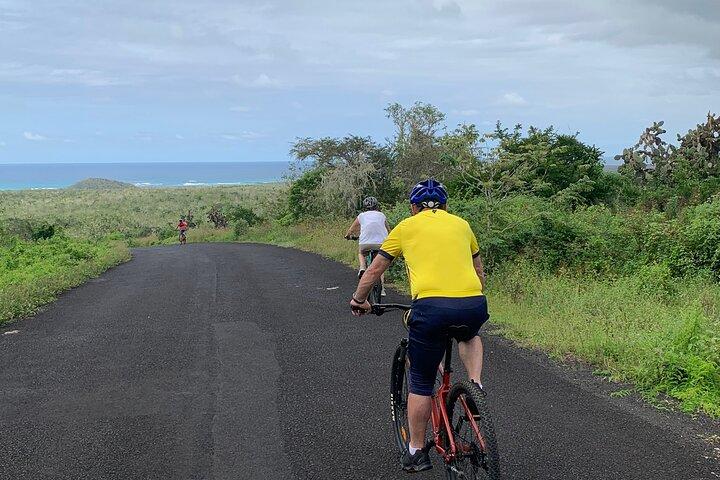 Electric Bicycle Route through Galapagos (Min 2 People)