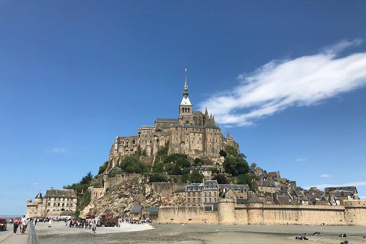 Private Tour Mont Saint Michel and American Cemetery from St Malo