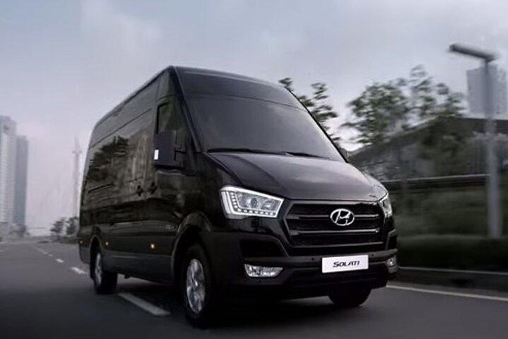 Private Airport Transfer: Incheon Airport to Seoul City 1-12 pax