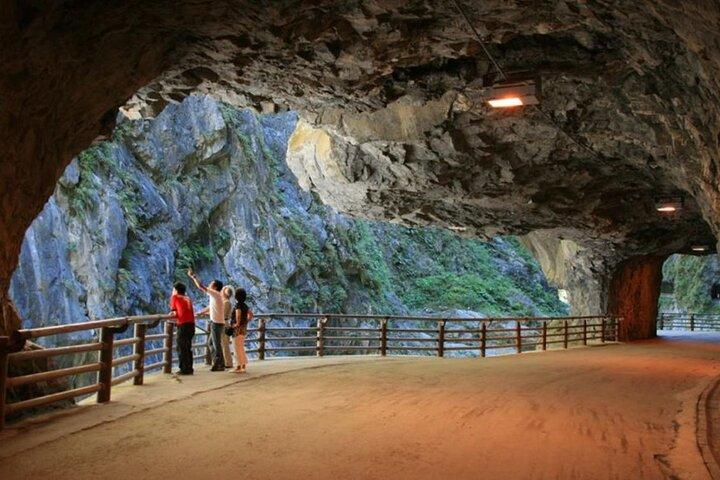 Taroko National Park One day Tour from Hualien