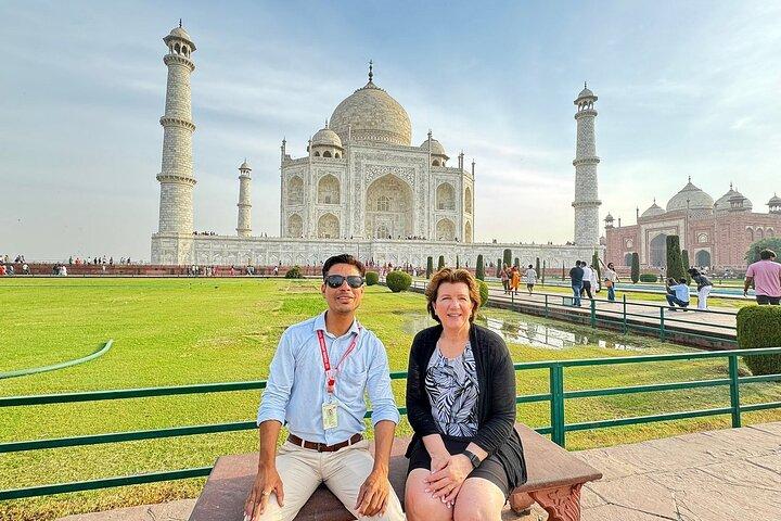 From Delhi: Taj Mahal & Agra Fort Tour by Car - All Inclusive