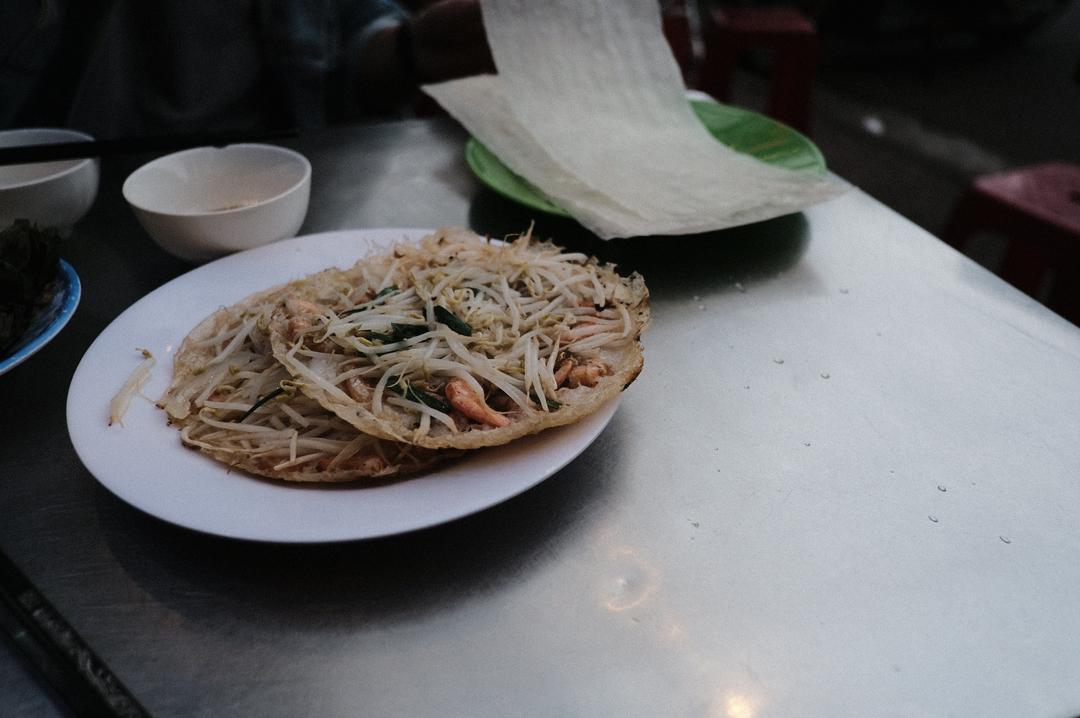 Fry cake, specialty in Quy Nhon